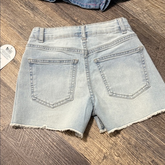 Wonder Nation Kids Embroidered Denim Shorts Set - Picture 7 of 16